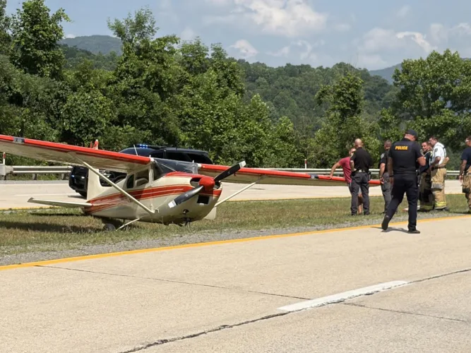 Emergency Landing on Route 33